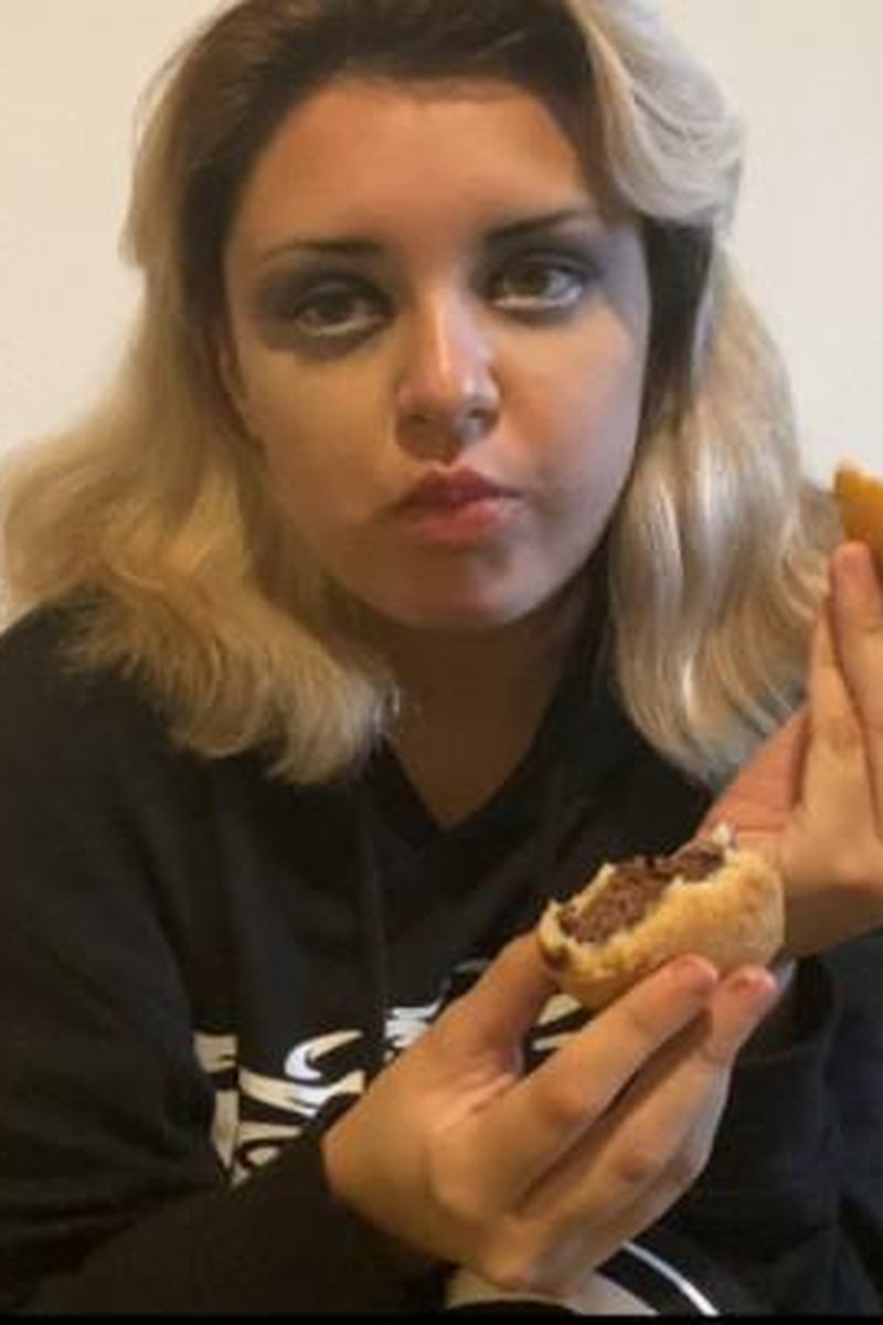 Donuts And Recent Things - Screenshot 1 of 4 - Blonde Hair (Female)