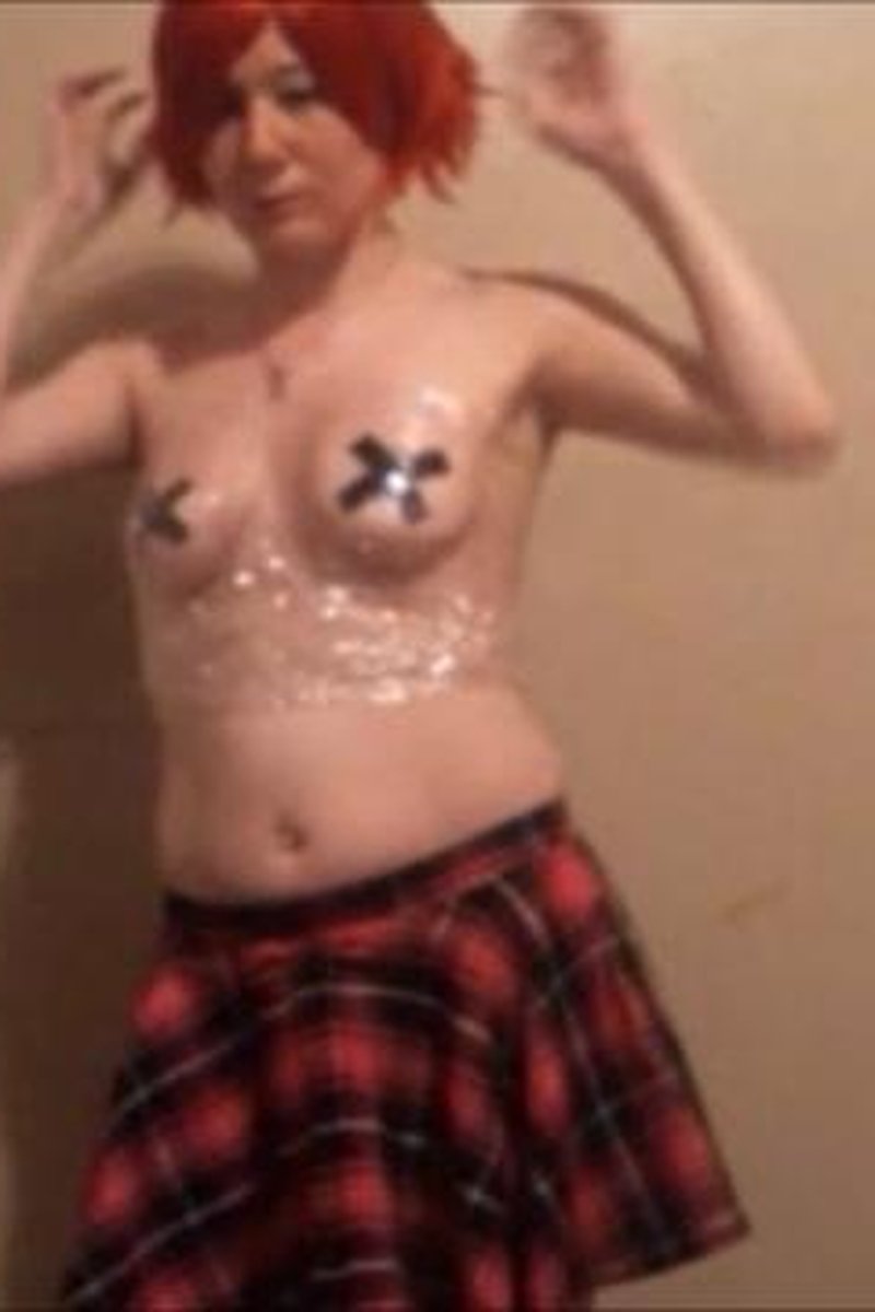 Plastic Tease - Screenshot 1 of 4 - Big Tits