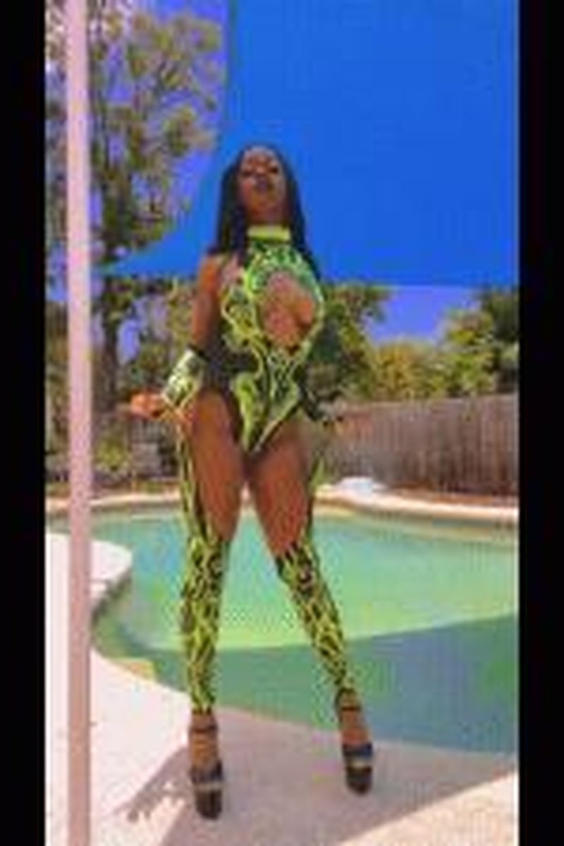 Poolside SPH & JOI - Screenshot 1 of 4 - Femdom