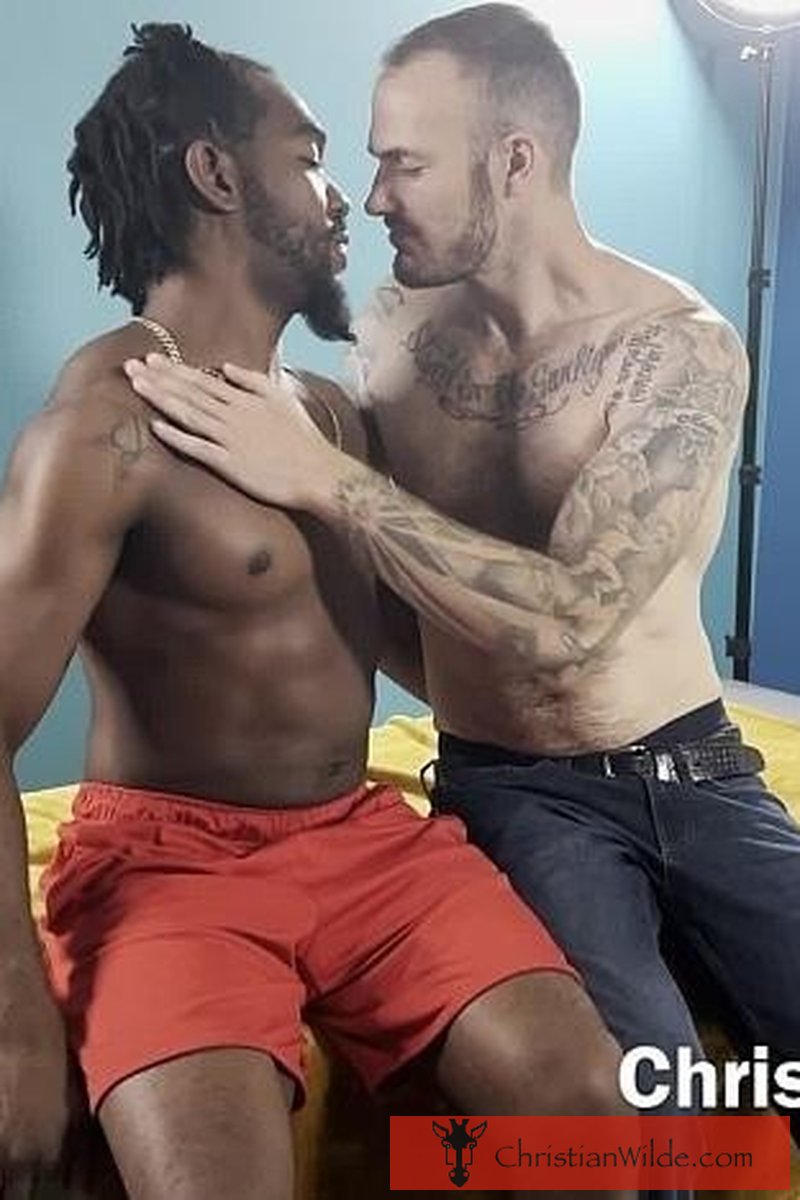Big Dicked Studs - Screenshot 1 of 4 - Blowjob