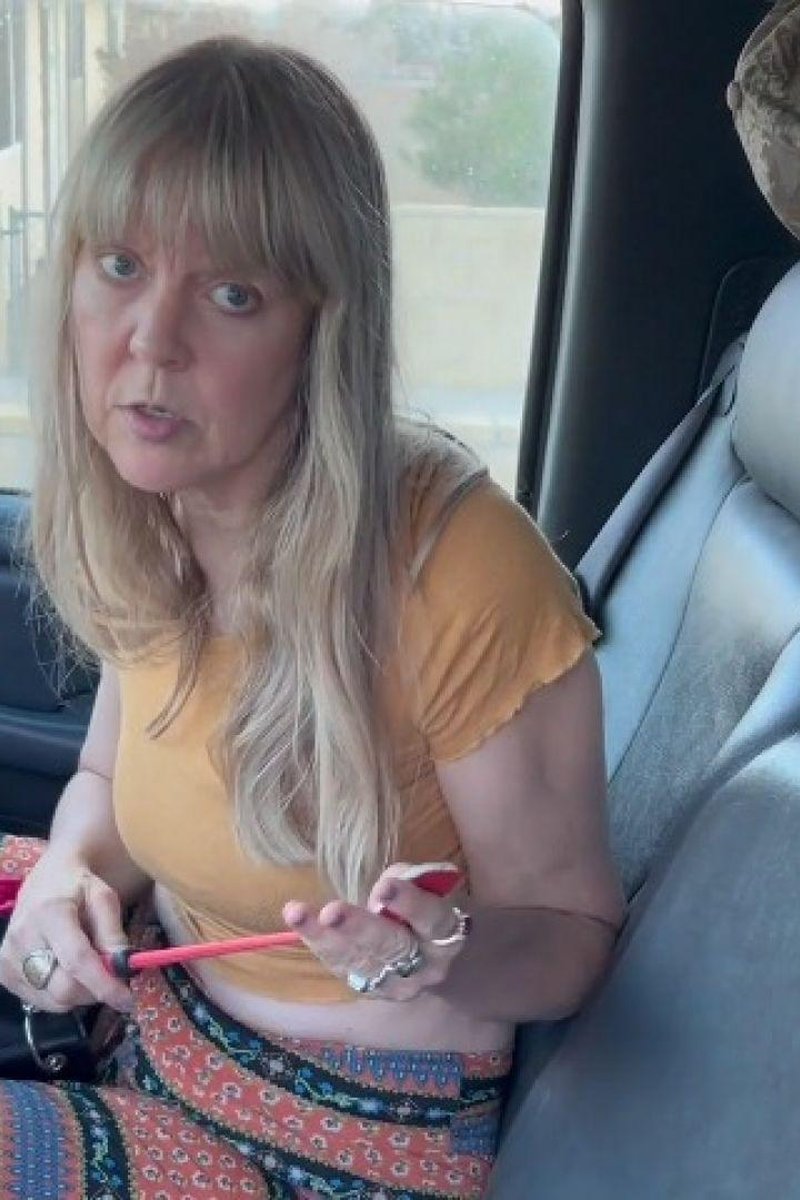 Safe Stranger - Screenshot 1 of 4 - Broken