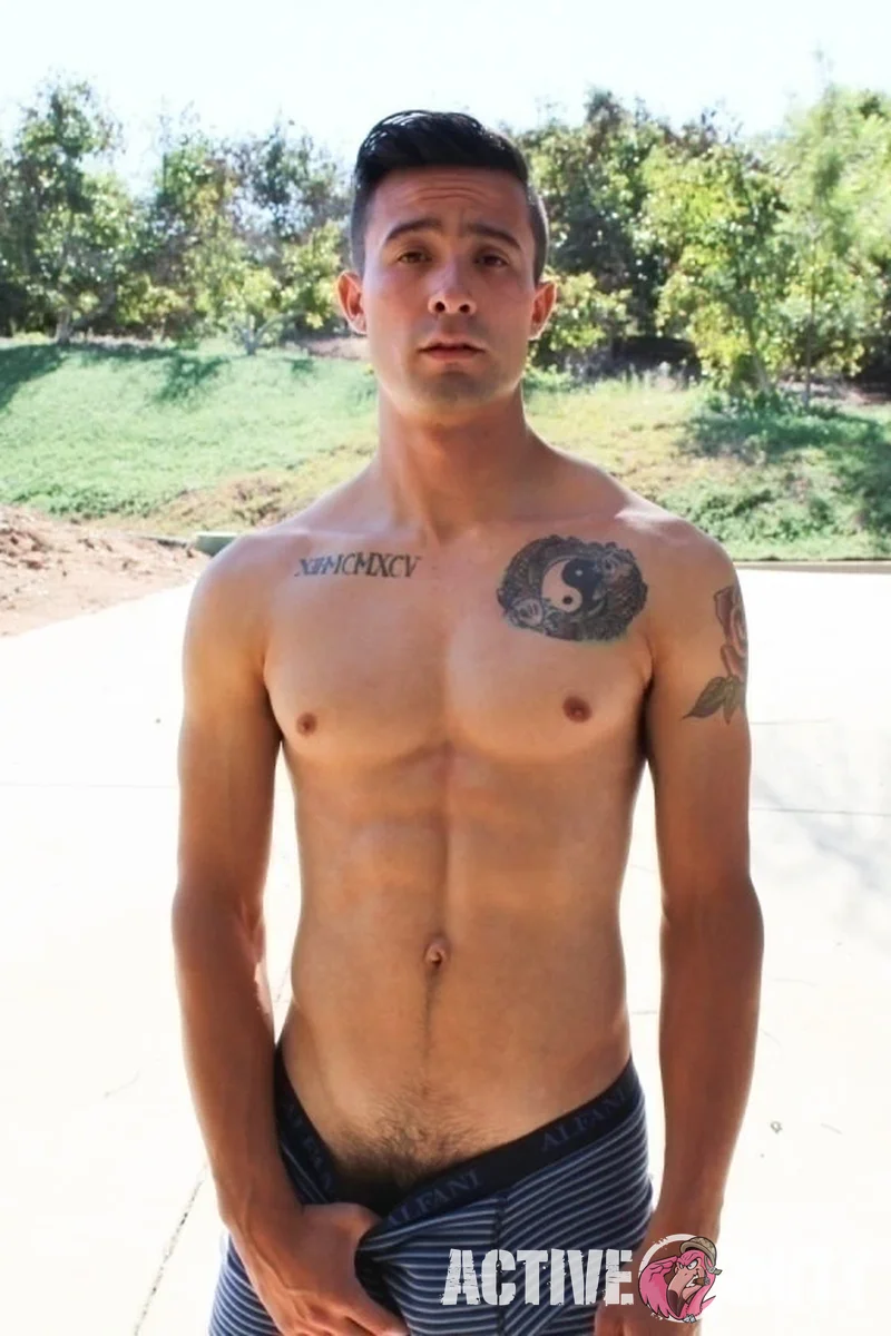 Jay Luna - Screenshot 1 of 4 - Big Dick