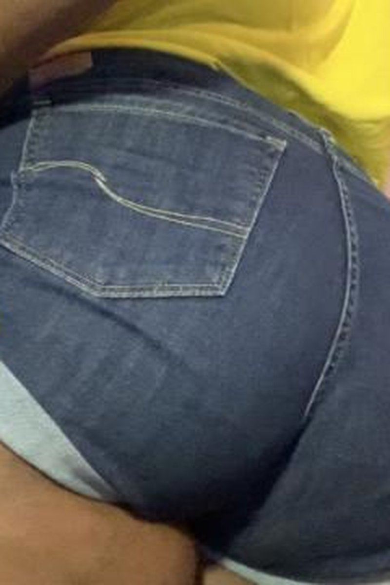 Verbal Humiliation Ass Worship - Screenshot 1 of 4 - Ass Worship