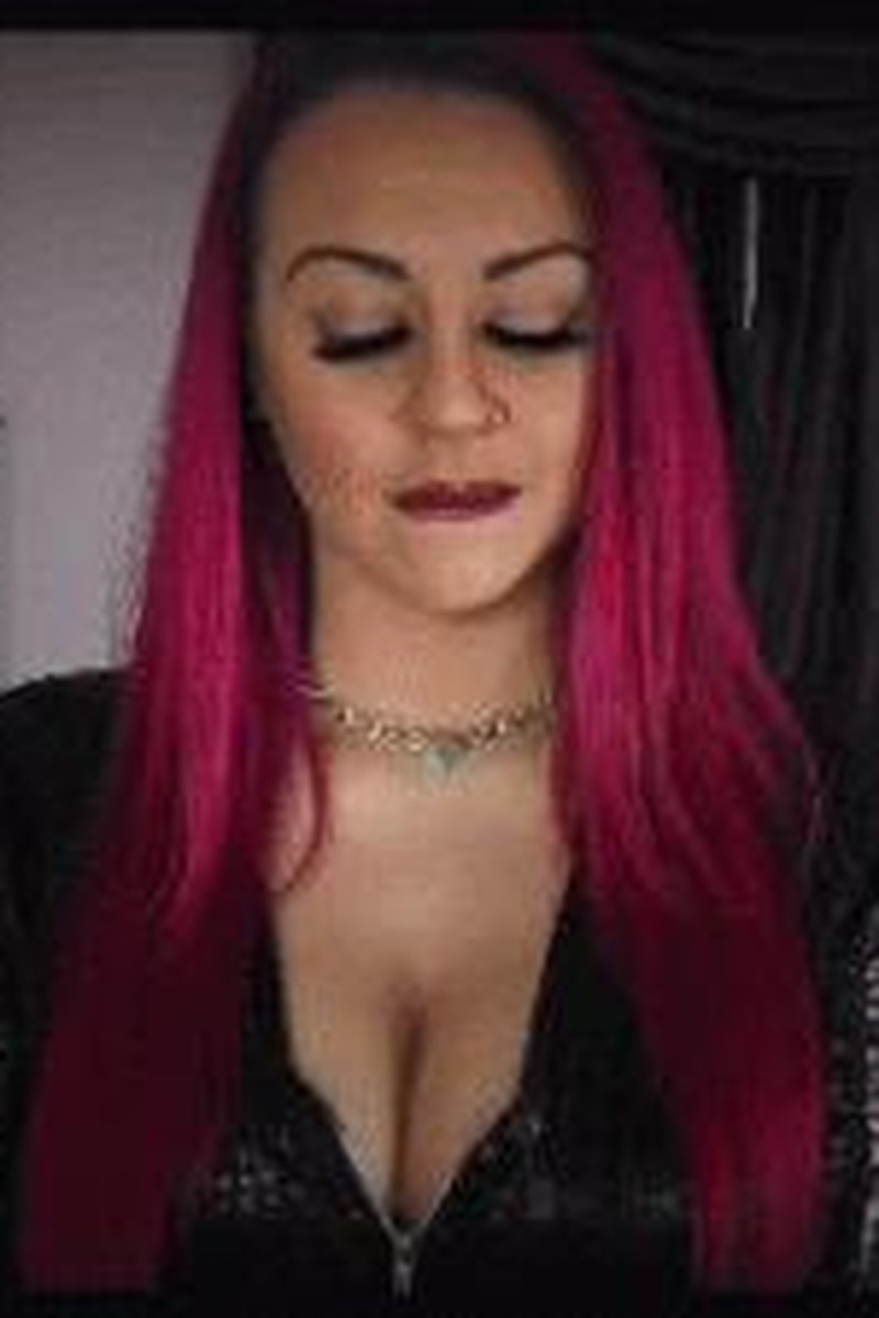 Deeper - Screenshot 1 of 4 - Addiction Fetish