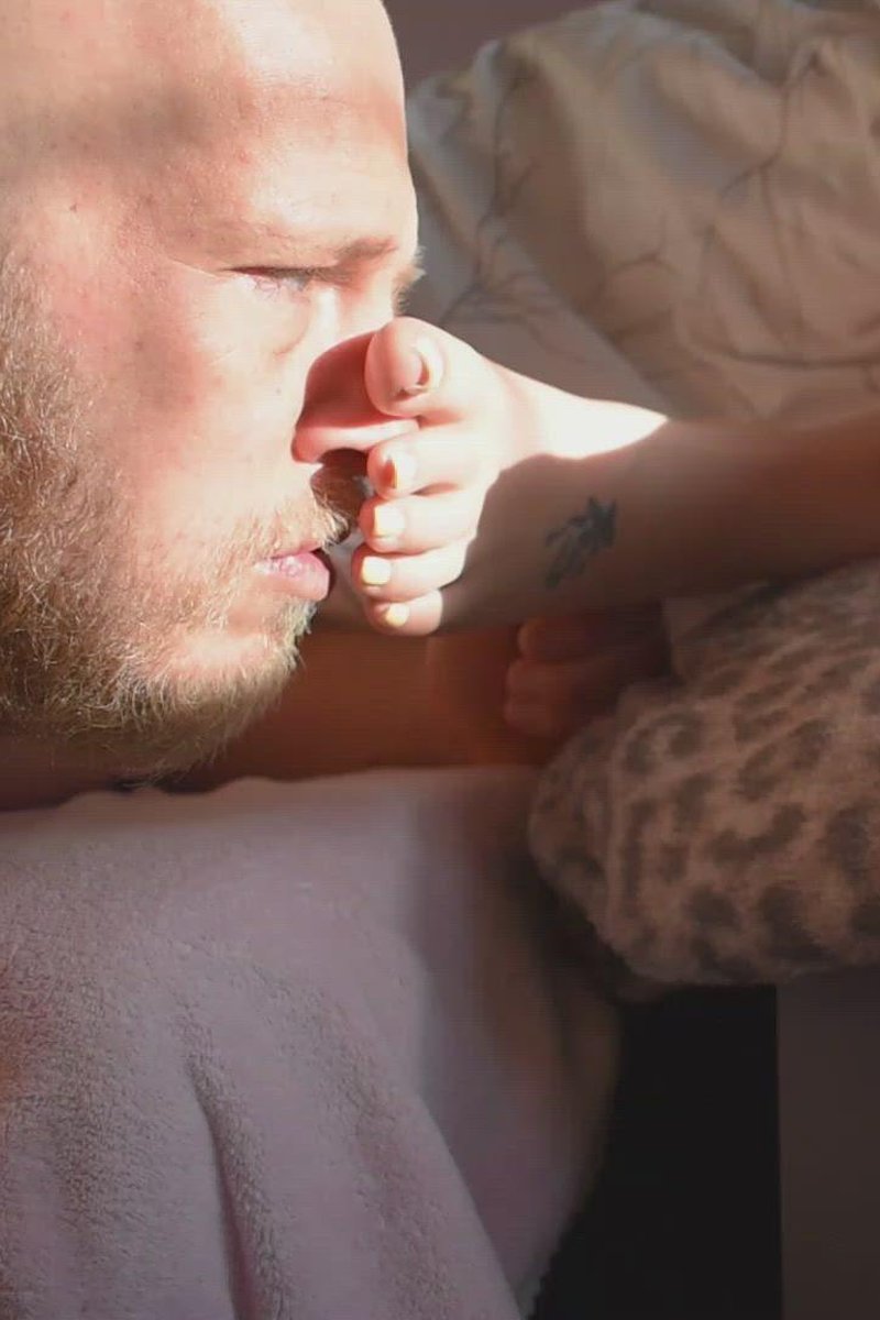 TP-greatbritishfeet-morning-foot-worship-sniffing-sweaty-toes-licking-wrinkled-soles