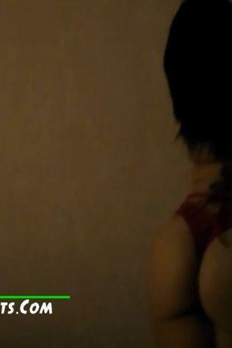 Tease - Screenshot 1 of 4 - Erotic Dancers