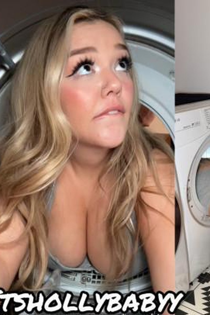 Help! Im Stuck - Screenshot 1 of 4 - Blonde Hair (Female)