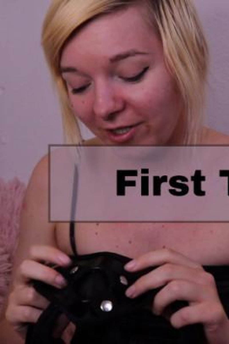 First Time Pegging - Screenshot 1 of 4 - Blonde Hair (Female)
