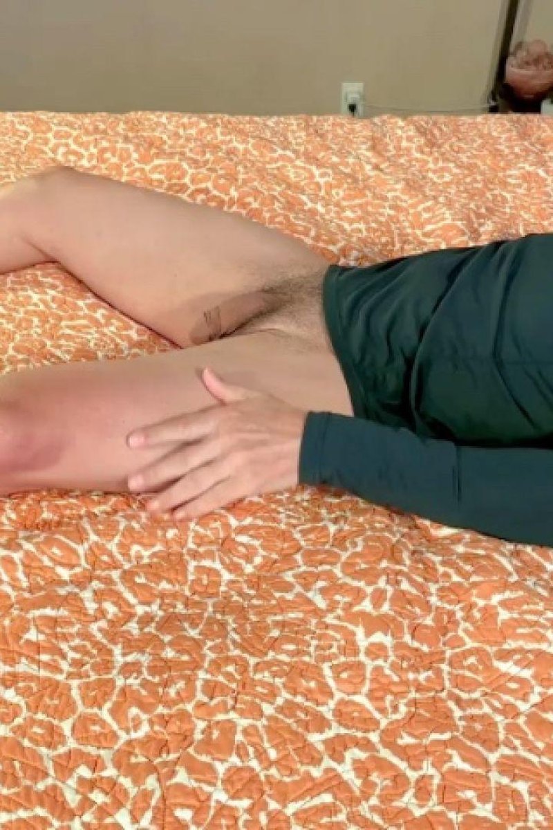 Foot Worship Sissy Humiliation - Screenshot 1 of 4 - Humiliation