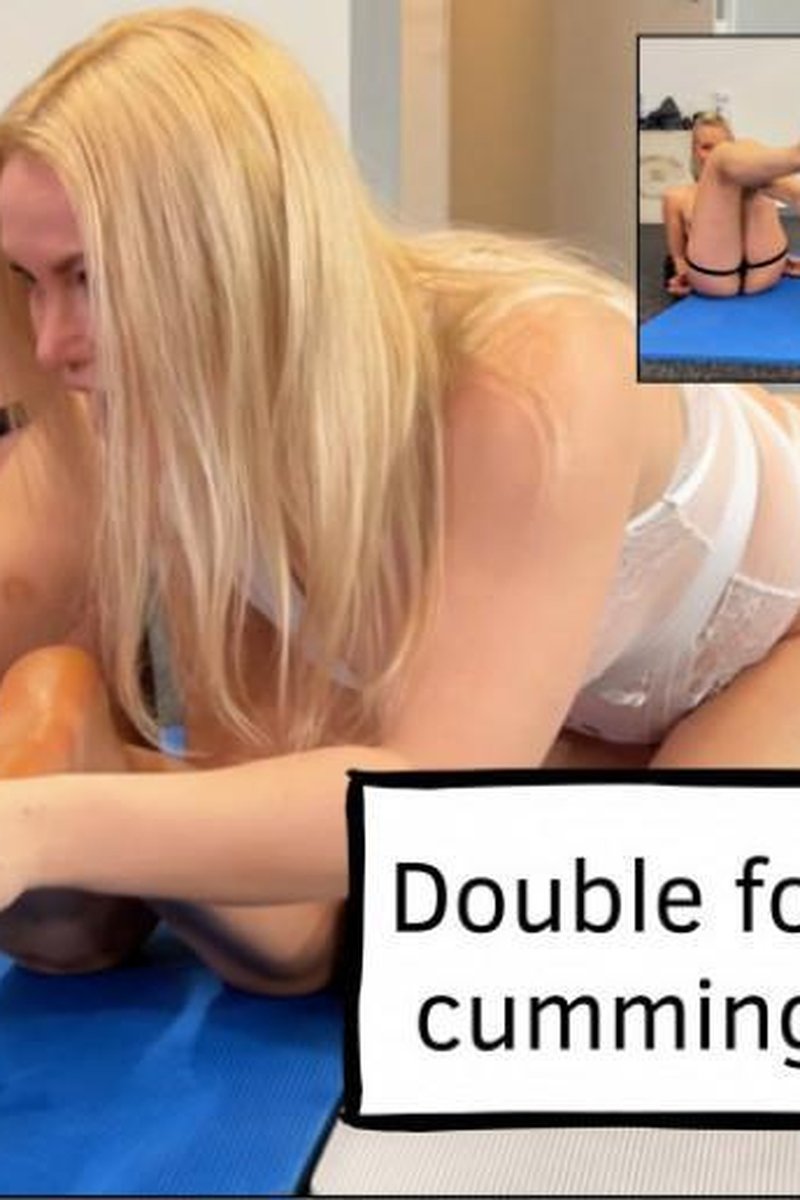 Double Foot Job, Cumming Dildo - Screenshot 1 of 4 - Feetplay