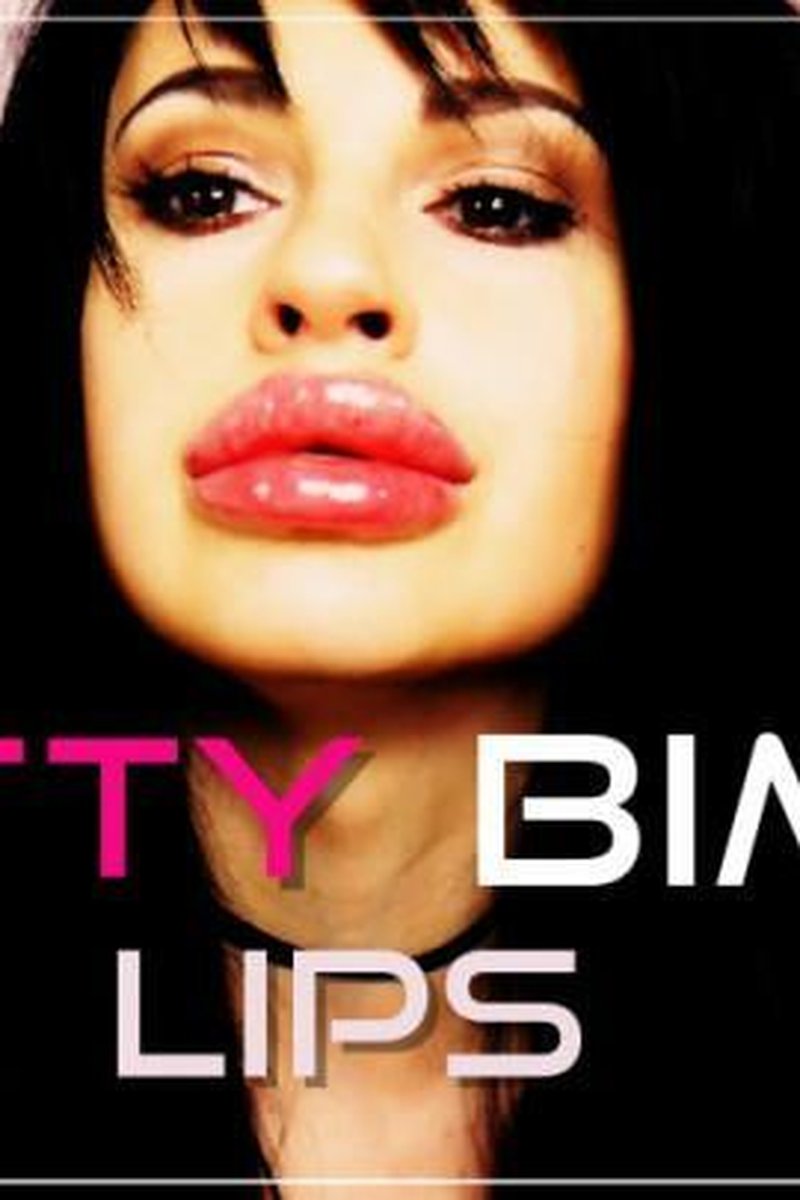Slutty Bimbo Lips - Screenshot 1 of 4 - Masturbation