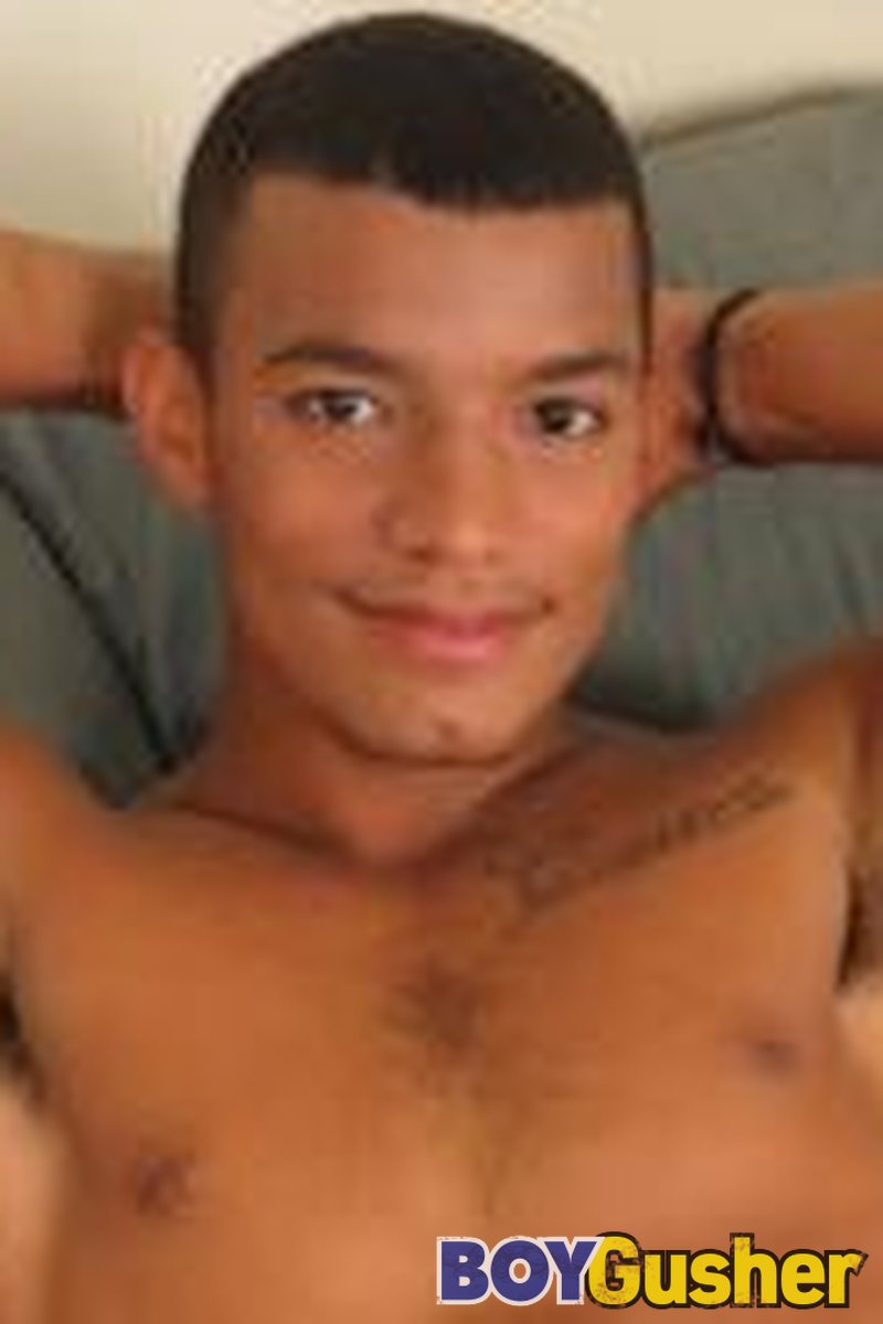 Luis Stricke - Screenshot 1 of 4 - Gay
