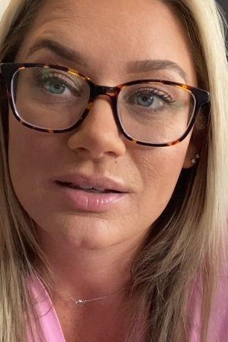 SPH, Cuckold - Screenshot 1 of 4 - Cuckolding