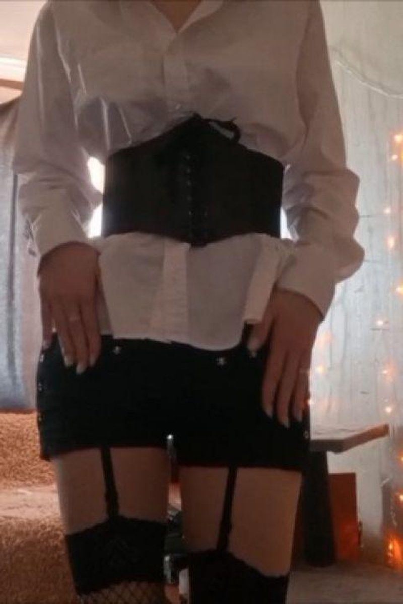 Exciting Striptease - Screenshot 1 of 4 - All Sex