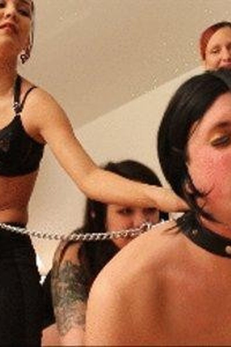 Leaky Lucy - Screenshot 1 of 4 - Asian