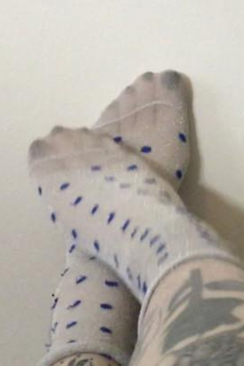 Scratchy Socks ASMR - Screenshot 1 of 4 - Foot Fetish