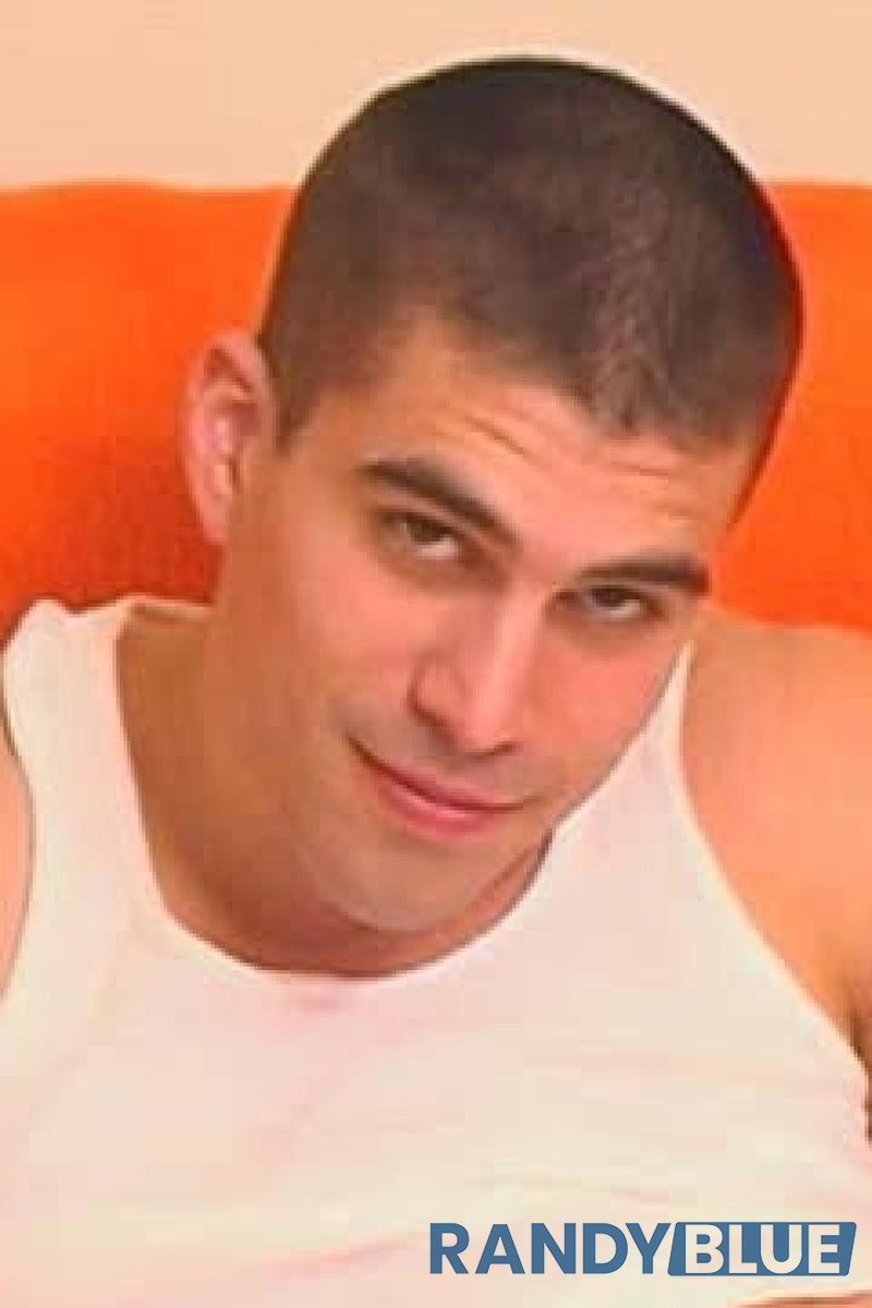 Peter 2 - Screenshot 1 of 4 - Anal