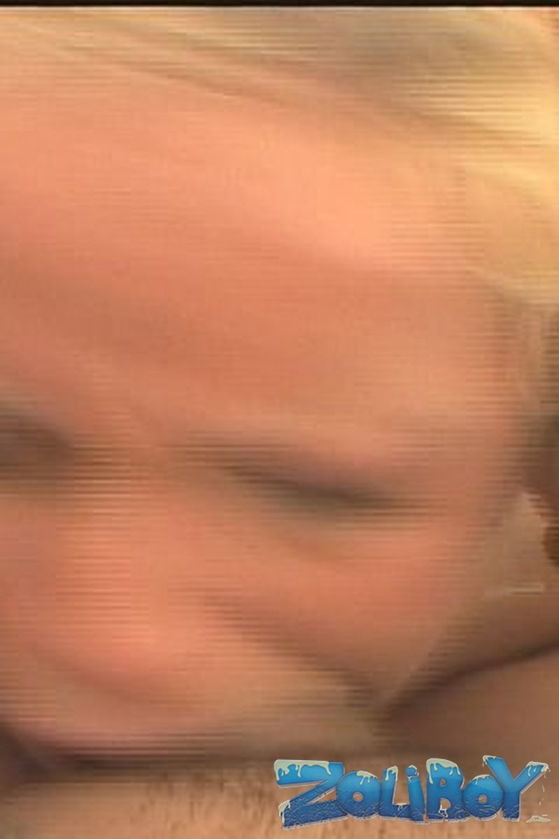 Busty Lucy - Screenshot 1 of 4 - Blond Hair