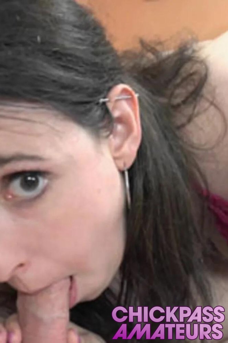 Naughty Brunette Chloe Swallows A Cock - Screenshot 1 of 4 - Amateur