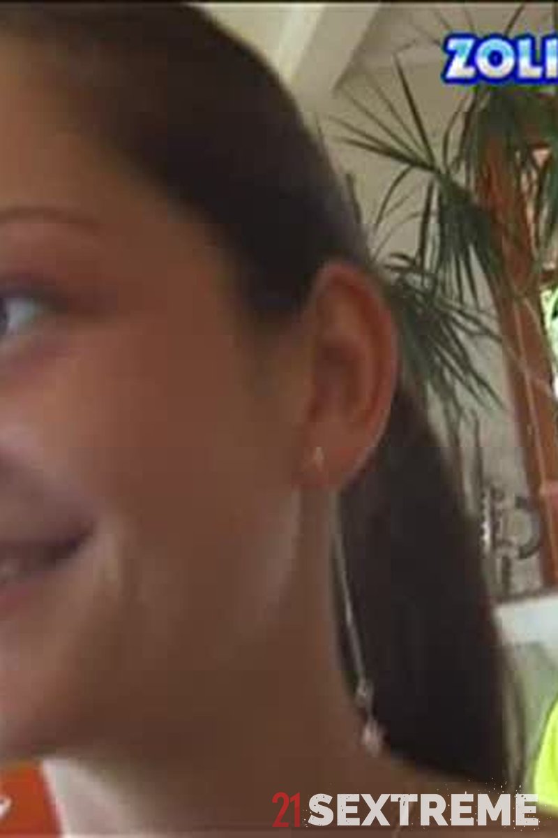 The Whores - Screenshot 1 of 4 - Amateur