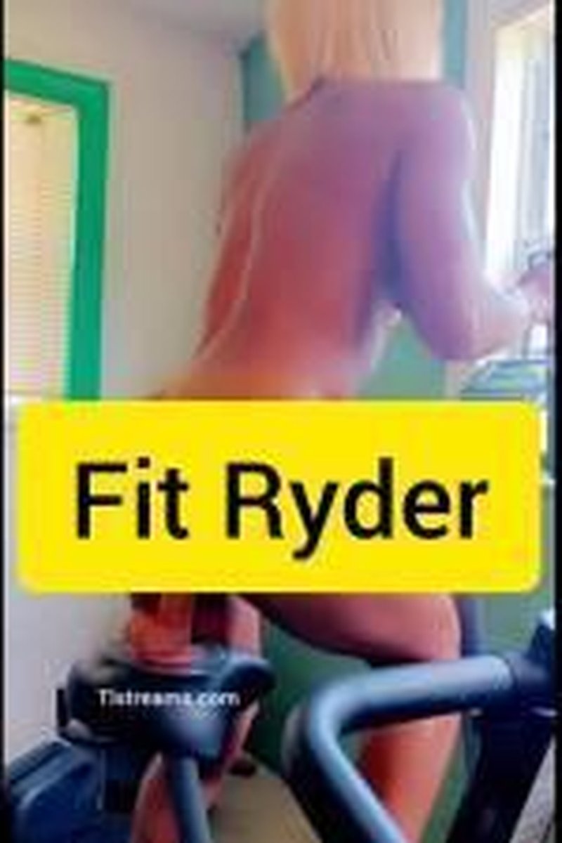 Fit Ryder - Screenshot 1 of 4 - Ass Worship