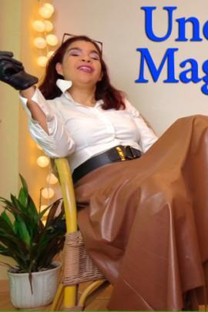 Underskirt Magic Spell - Screenshot 1 of 4 - Belt Bondage