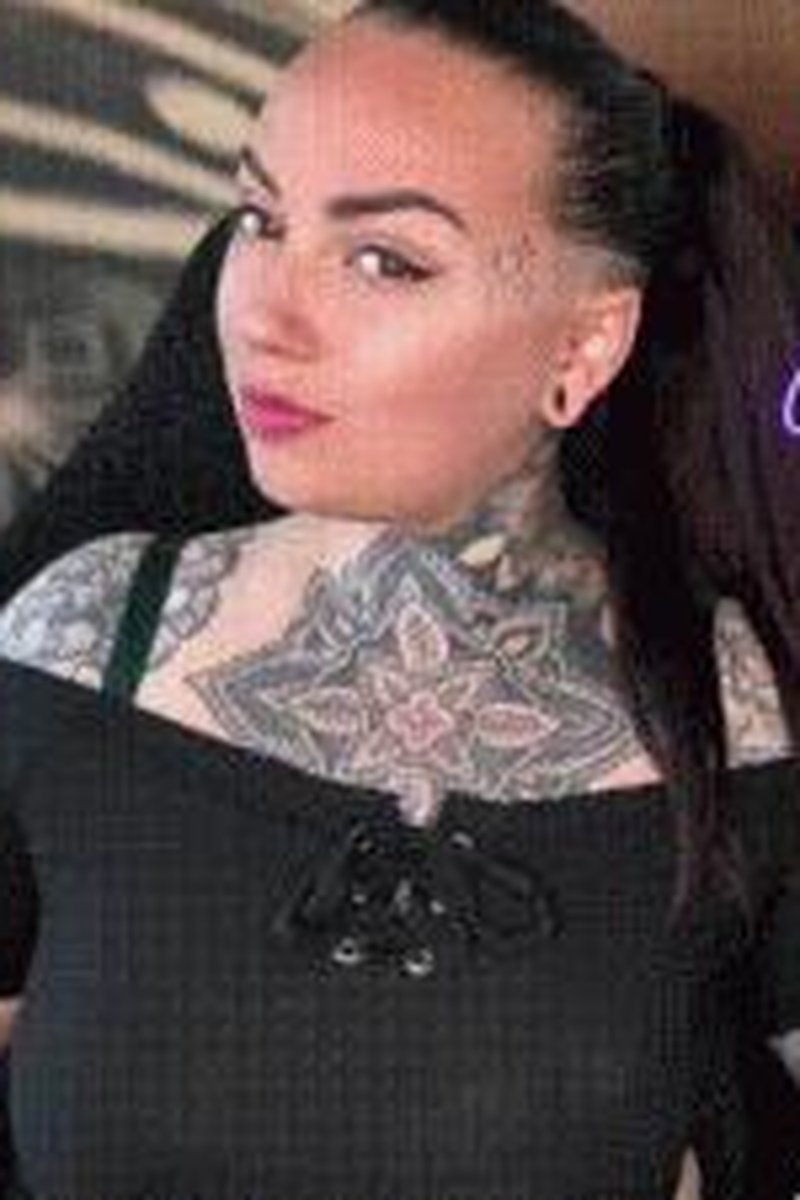 Cuckold Initiation Task - Screenshot 1 of 4 - Alpha Couple