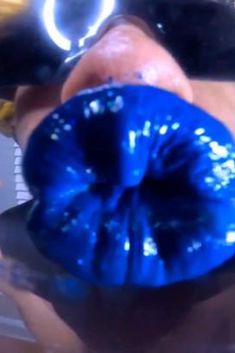 Raspberry Blueberry Lips - Screenshot 1 of 4 - Close Up