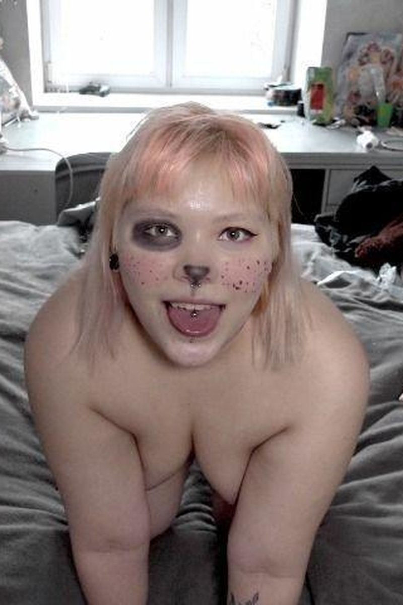 Panting/Breathing Custom - Screenshot 1 of 4 - Face Fetish