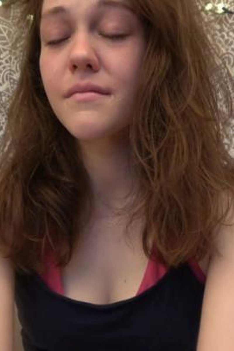 Crying 2 - Screenshot 1 of 4 - Humiliation