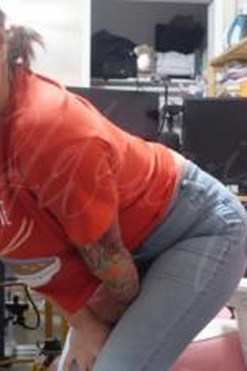 Farting - Screenshot 1 of 4 - Adorable