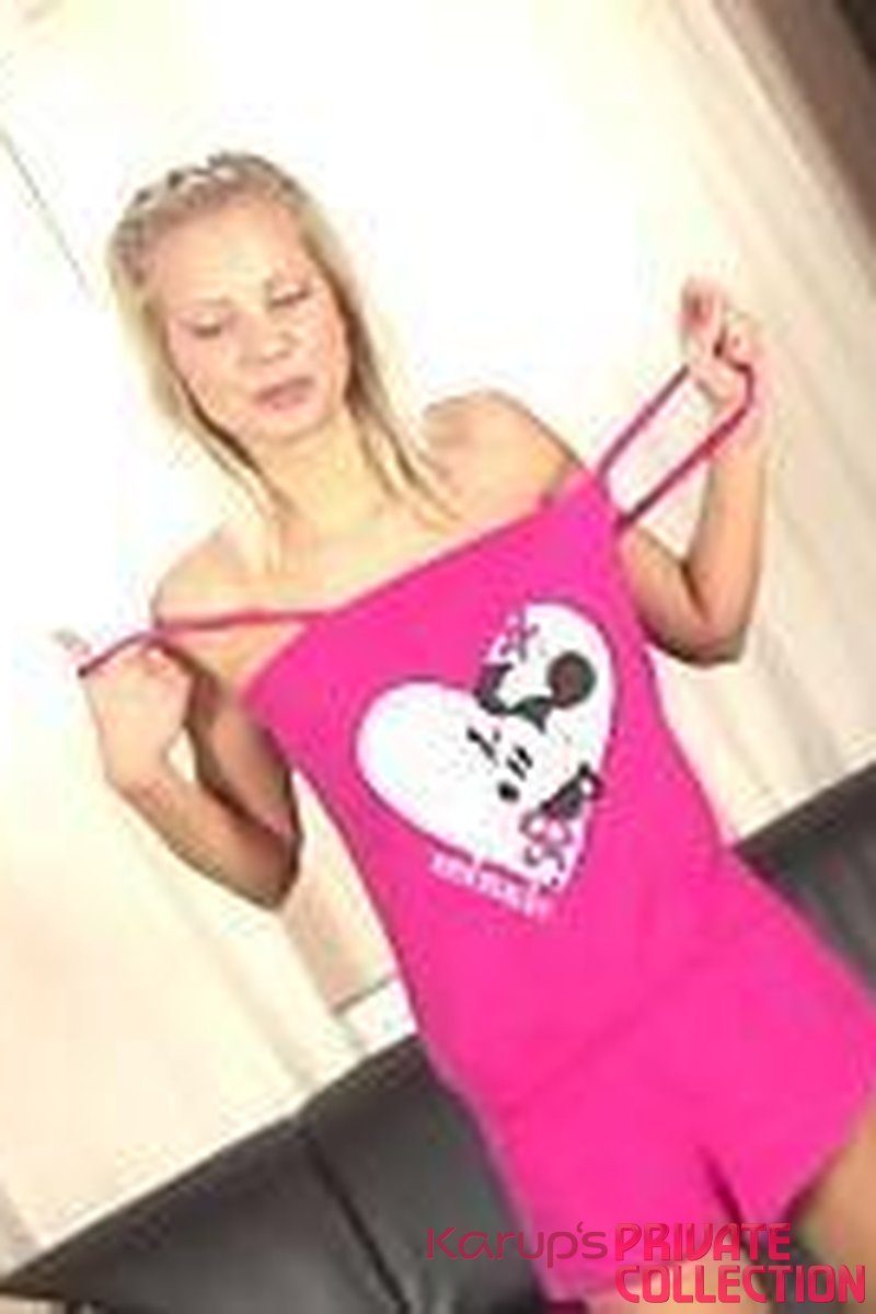 Nichole - Screenshot 1 of 4 - Nichole 1823