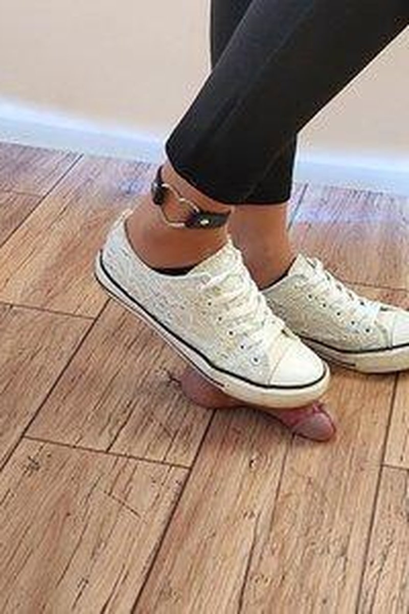 Embroidered White Sneakers - Screenshot 1 of 4 - Bondage