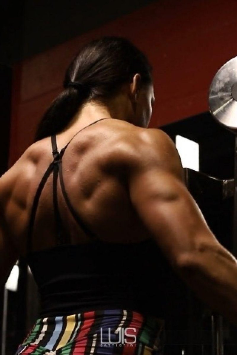 Mesmerizing Muscles - Screenshot 1 of 4 - Amateur