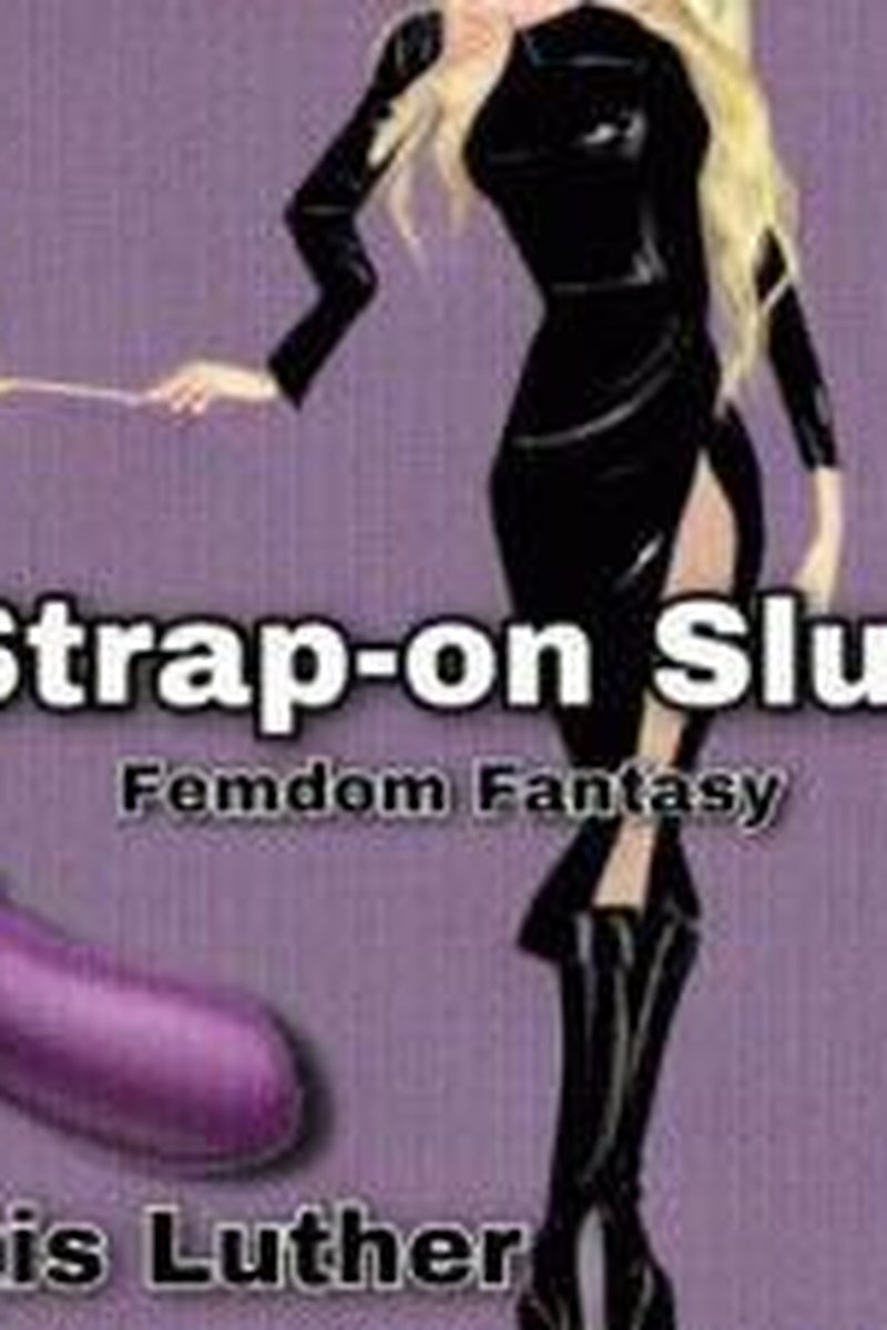 Strap On Slut - Screenshot 1 of 4 - Blowjob