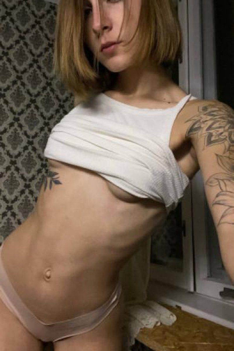 Jeans - Screenshot 1 of 4 - Ass Fetish