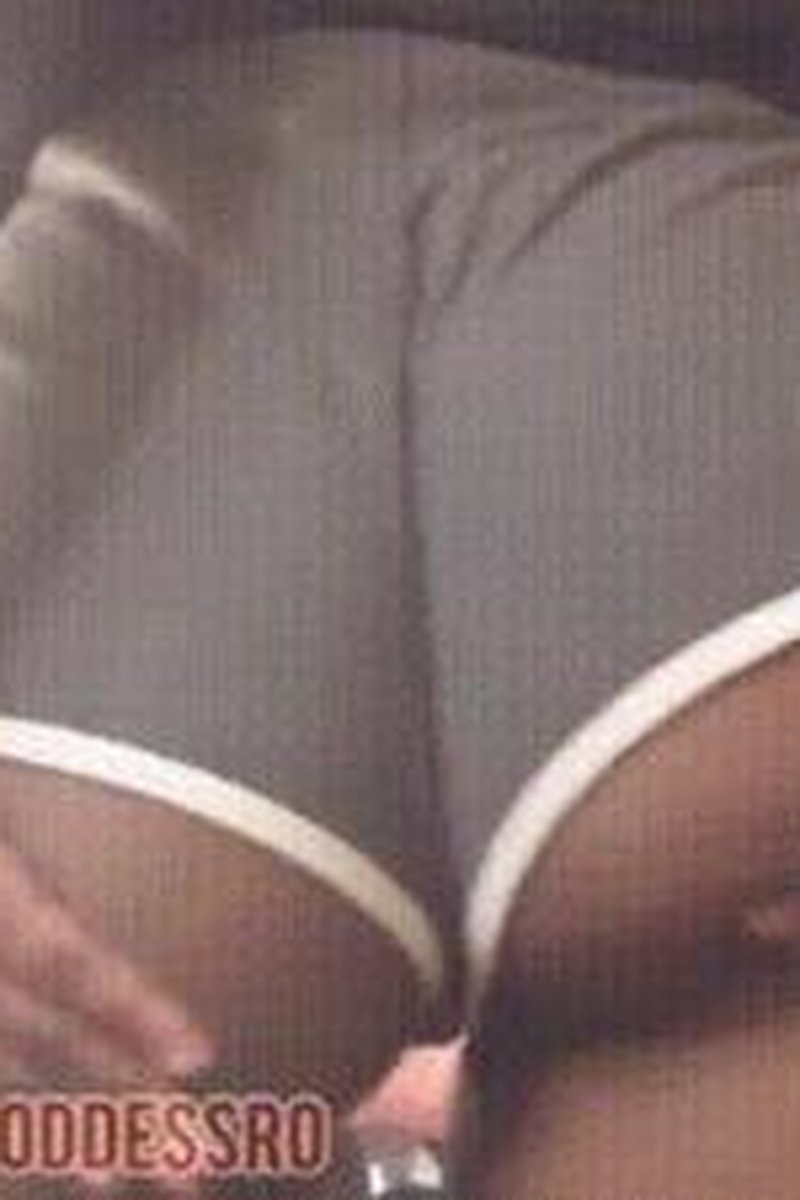 Mandatory Bonding - Screenshot 1 of 4 - Ass Worship