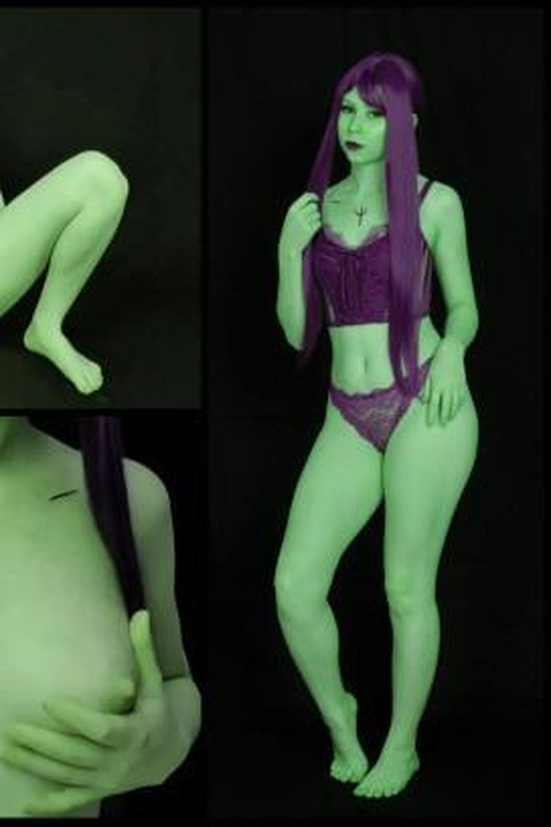 Alien Stripping - Screenshot 1 of 4 - Cosplay