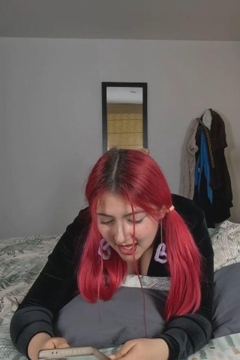 Candy Defeats Ghost Face - Screenshot 1 of 4 - Bondage