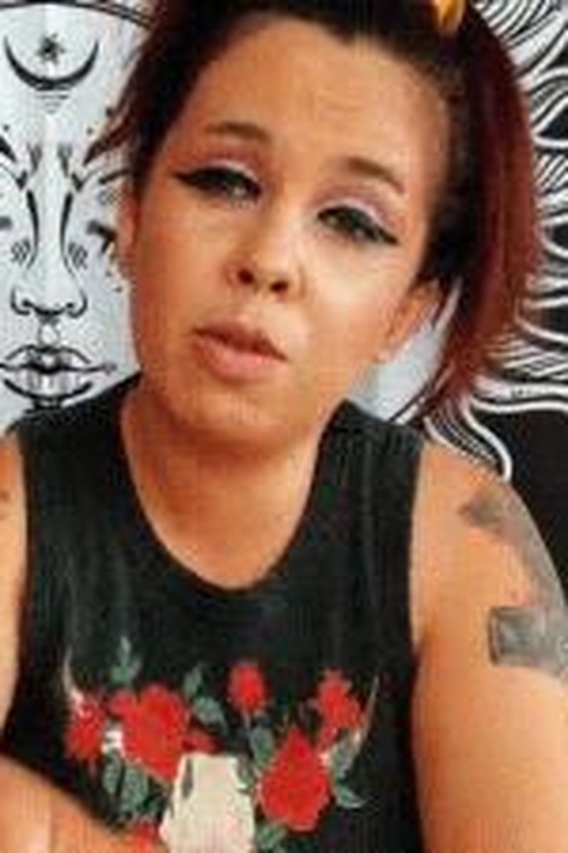 Squirming Underneath - Screenshot 1 of 4 - Anal