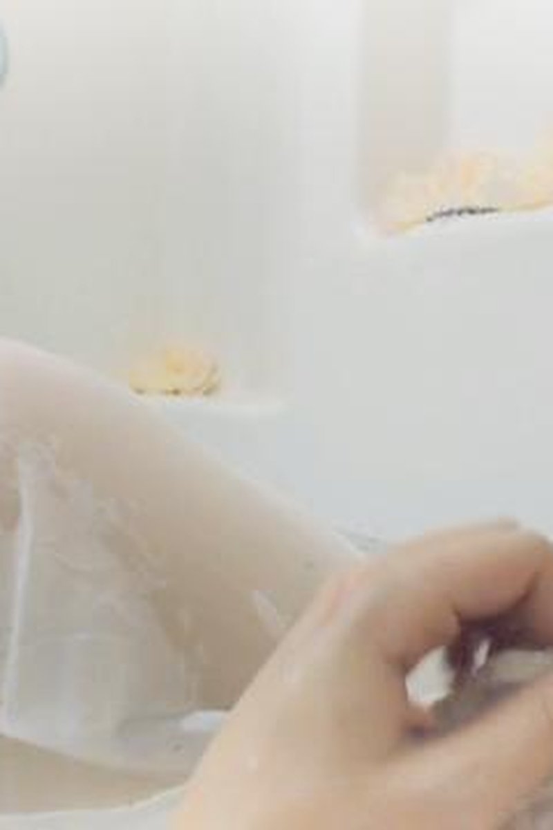 Soft Desires - Screenshot 1 of 4 - Bathroom