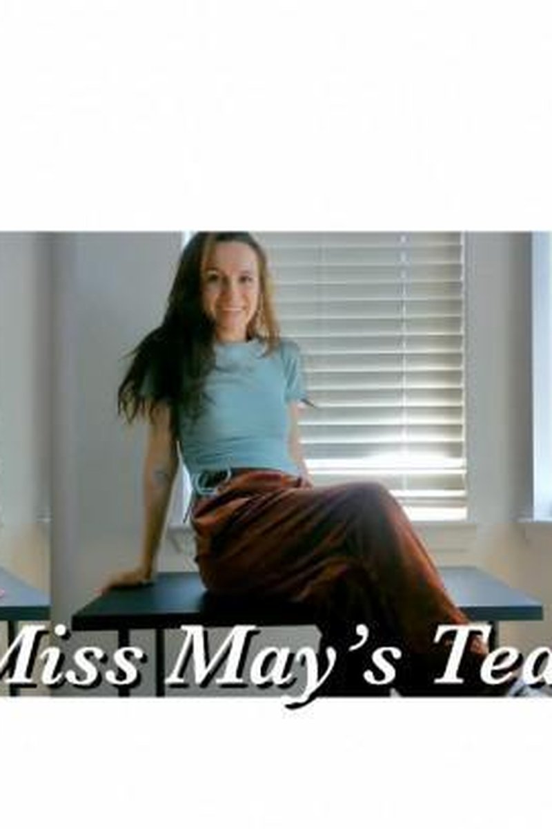 Bottom Feeder - Screenshot 1 of 4 - Femdom