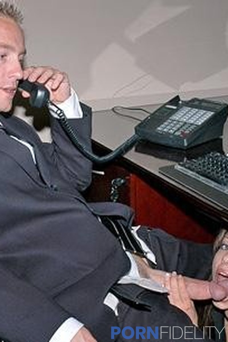 Over Achiever E76 - Screenshot 1 of 4 - Blowjob