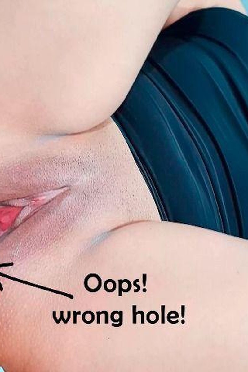 Oops, Wrong Hole! I'm Sorry - Screenshot 1 of 4 - Amateur