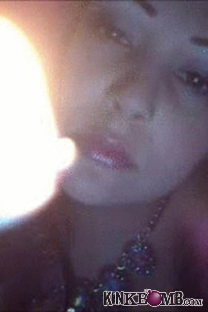 Goddess L Femme Fatale: Mesmerizing Flames - Screenshot 1 of 4 - Domination
