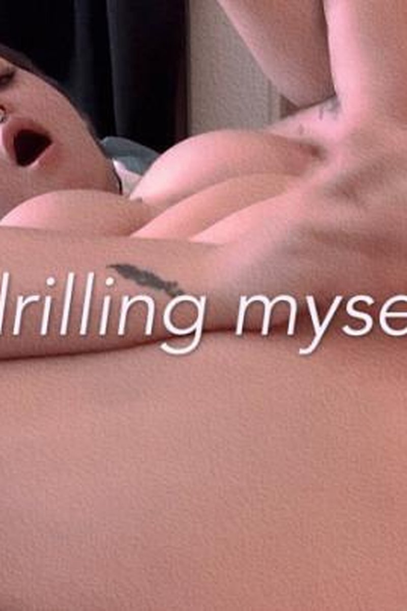 Drilling Myself - Screenshot 1 of 4 - Babes