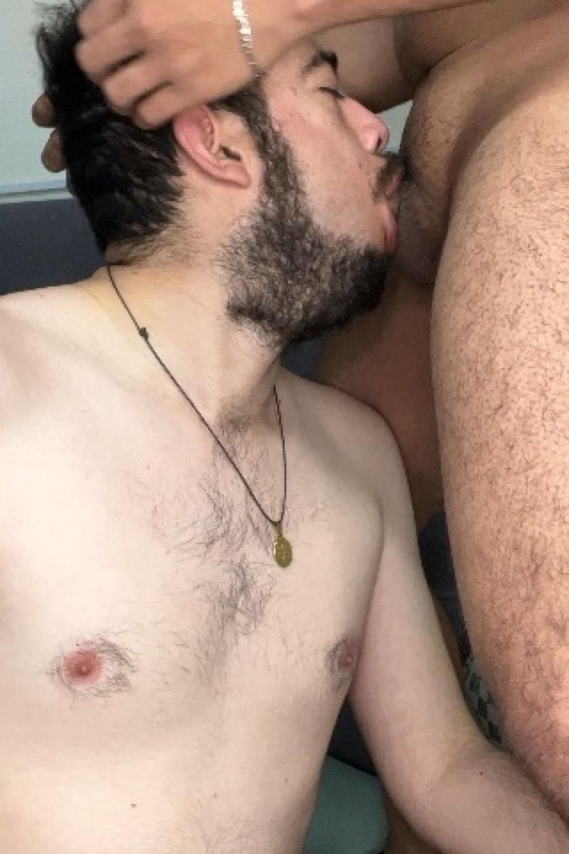 Deep Throat - Screenshot 1 of 4 - Ass Fetish