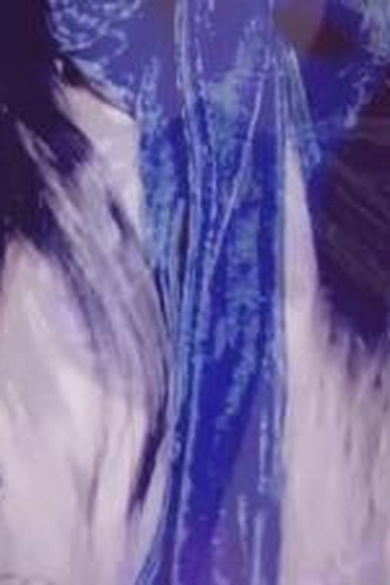 In Deep - Screenshot 1 of 4 - Babes