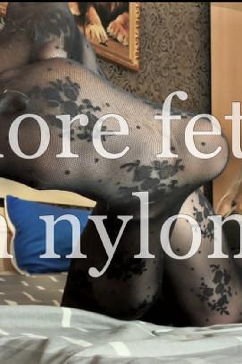 Nylon Fetish - Screenshot 1 of 4 - Blondegoddess