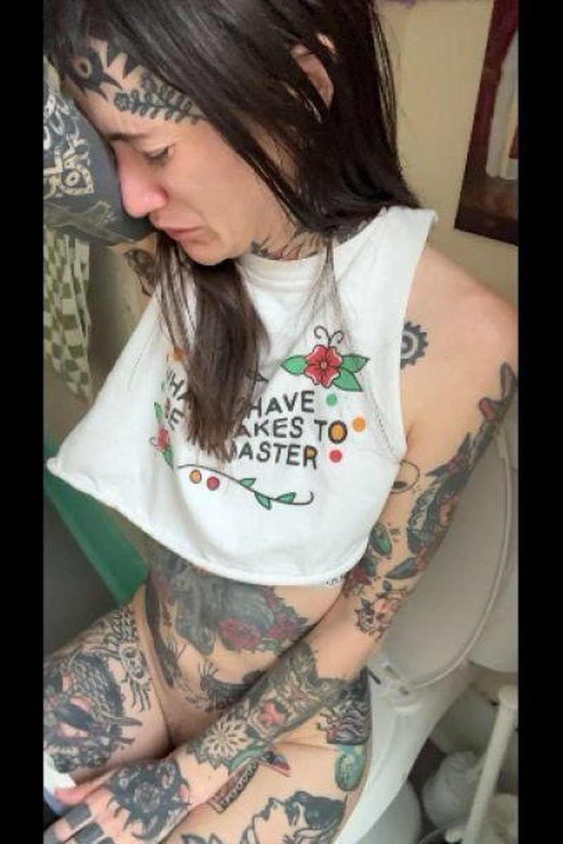 Plop Diary: Laxative Experience - Screenshot 1 of 4 - Bathroom